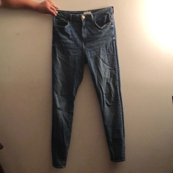 jeans ripped under bum forever 21